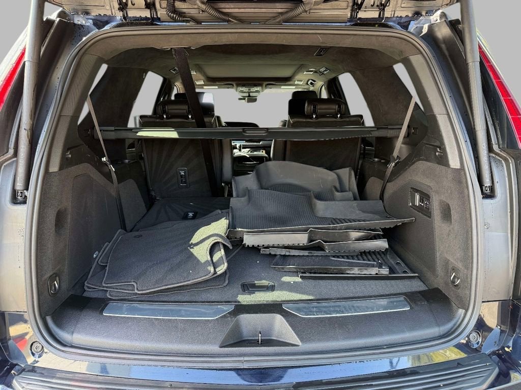 2023 Cadillac Escalade Sport Platinum