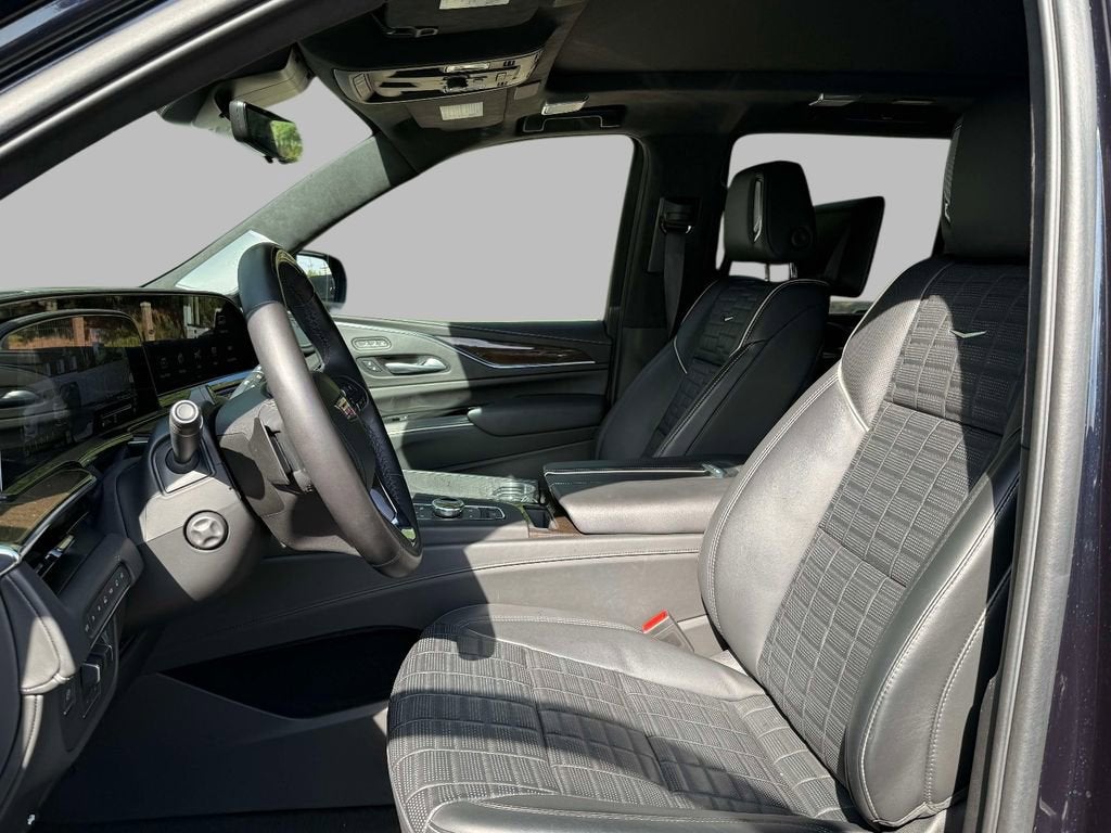 2023 Cadillac Escalade Sport Platinum