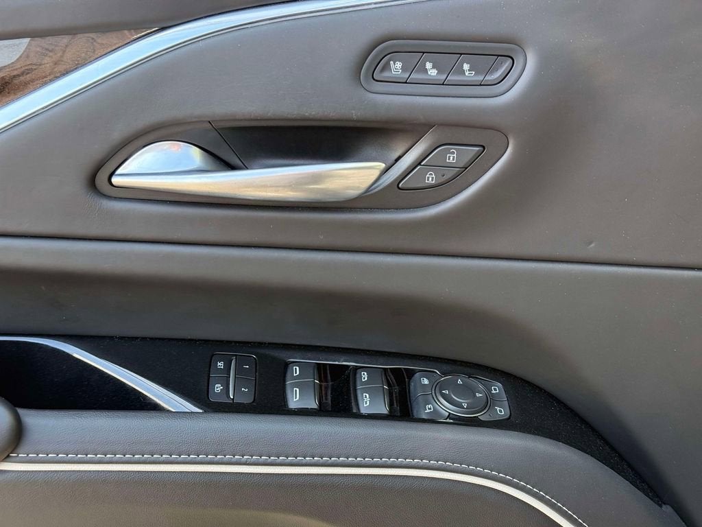 2023 Cadillac Escalade Sport Platinum