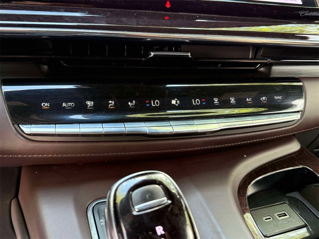 2023 Cadillac Escalade Sport Platinum