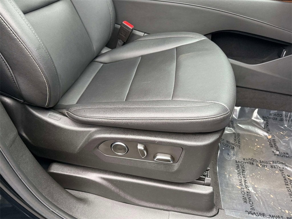 2021 Cadillac Escalade ESV Luxury