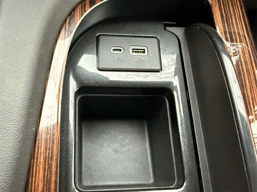 2021 Cadillac Escalade ESV Luxury