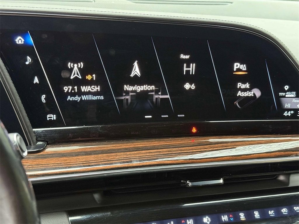 2021 Cadillac Escalade ESV Luxury