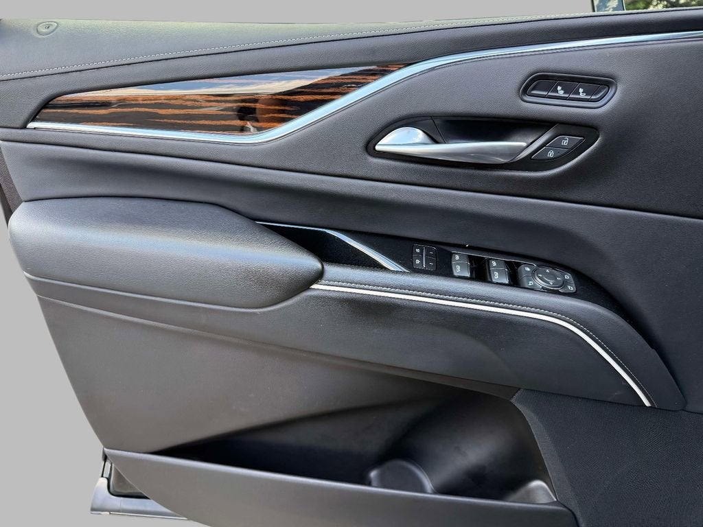 2024 Cadillac Escalade ESV Luxury