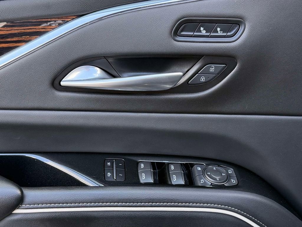 2024 Cadillac Escalade ESV Luxury