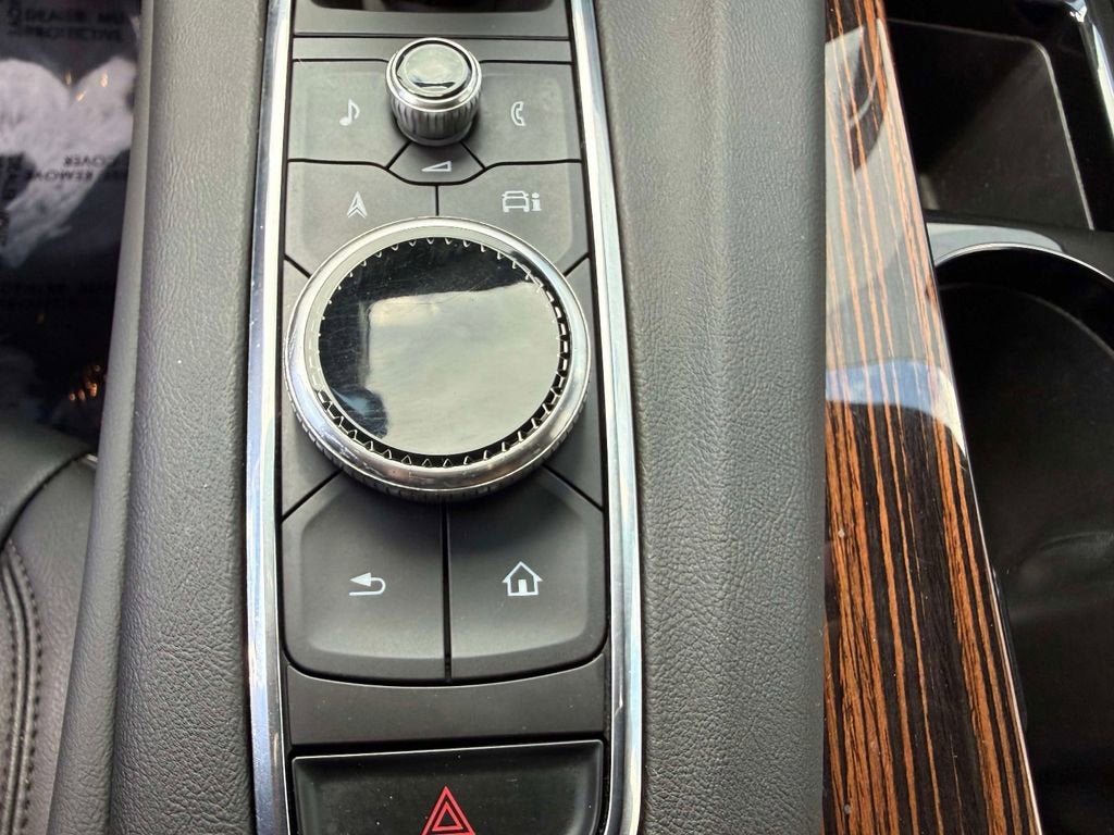 2024 Cadillac Escalade ESV Luxury