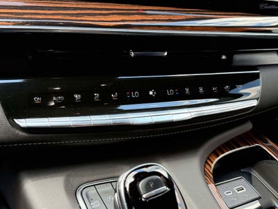 2024 Cadillac Escalade ESV Luxury