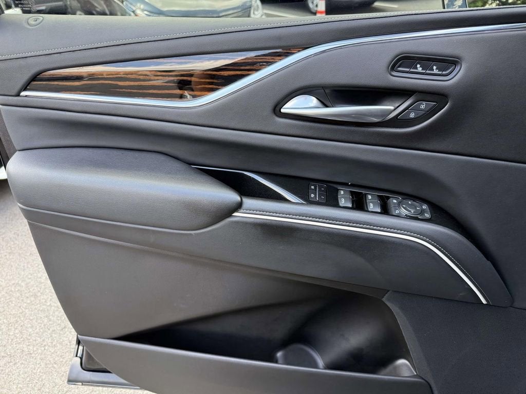 2024 Cadillac Escalade ESV Luxury