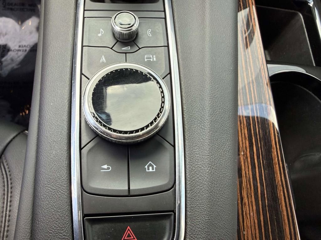 2024 Cadillac Escalade ESV Luxury