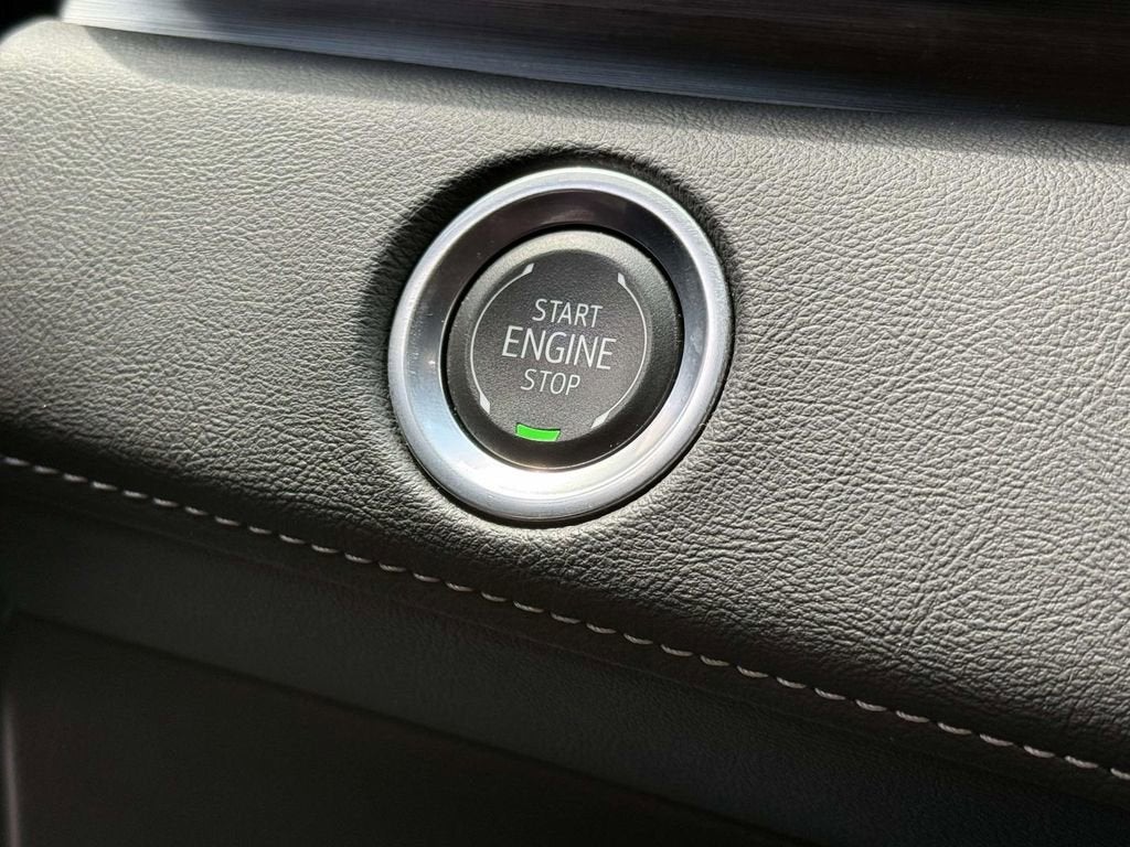 2024 Cadillac Escalade ESV Luxury