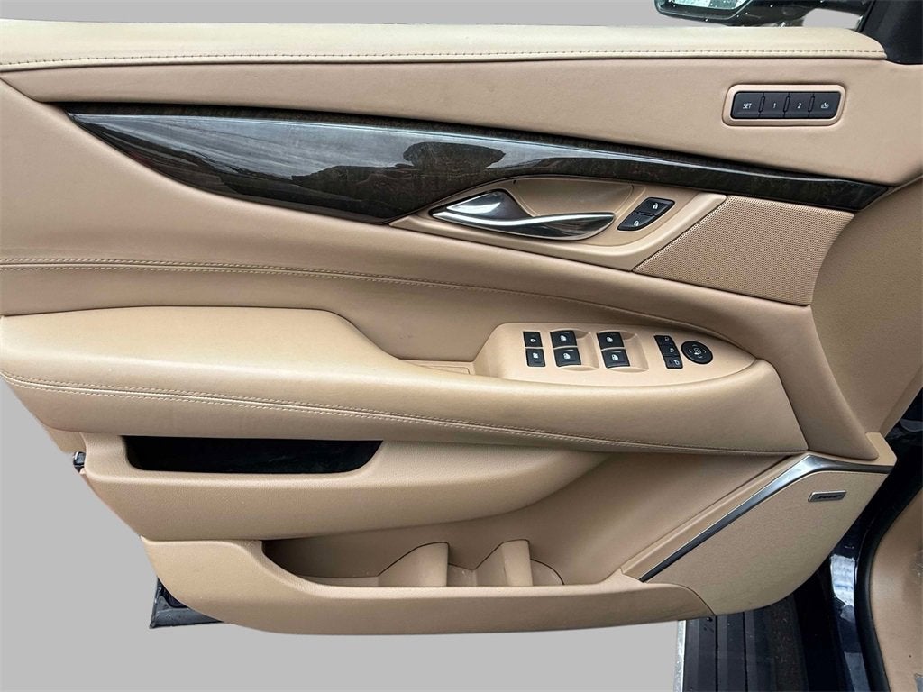 2019 Cadillac Escalade ESV Platinum