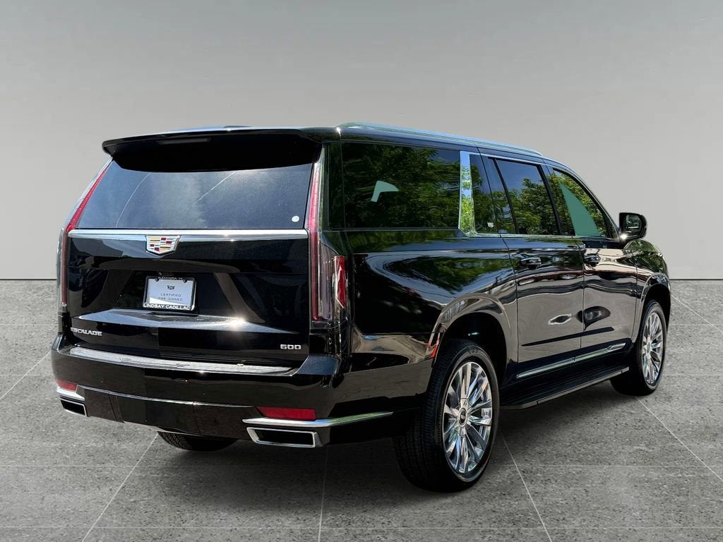 2023 Cadillac Escalade ESV Premium Luxury