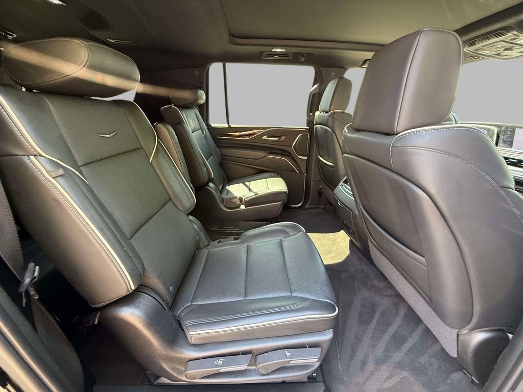 2023 Cadillac Escalade ESV Premium Luxury