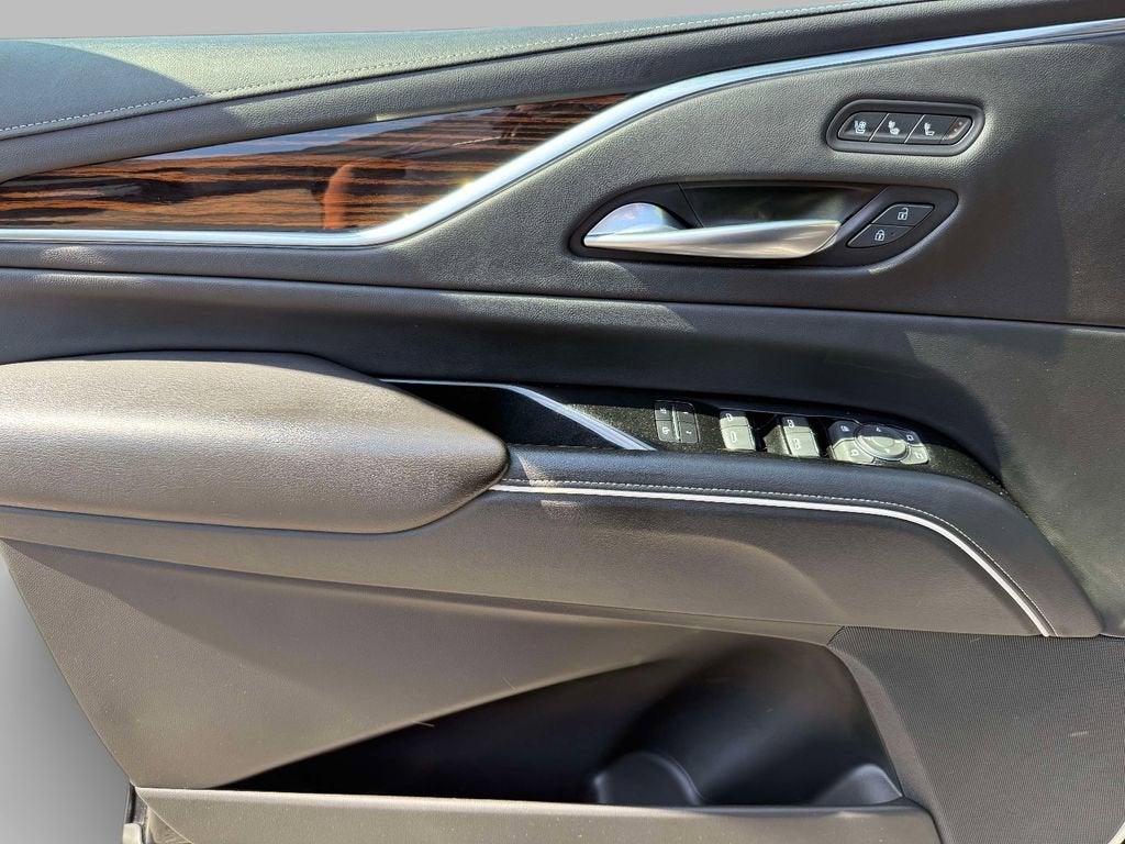 2023 Cadillac Escalade ESV Premium Luxury