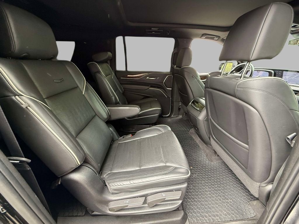 2023 Cadillac Escalade ESV Premium Luxury