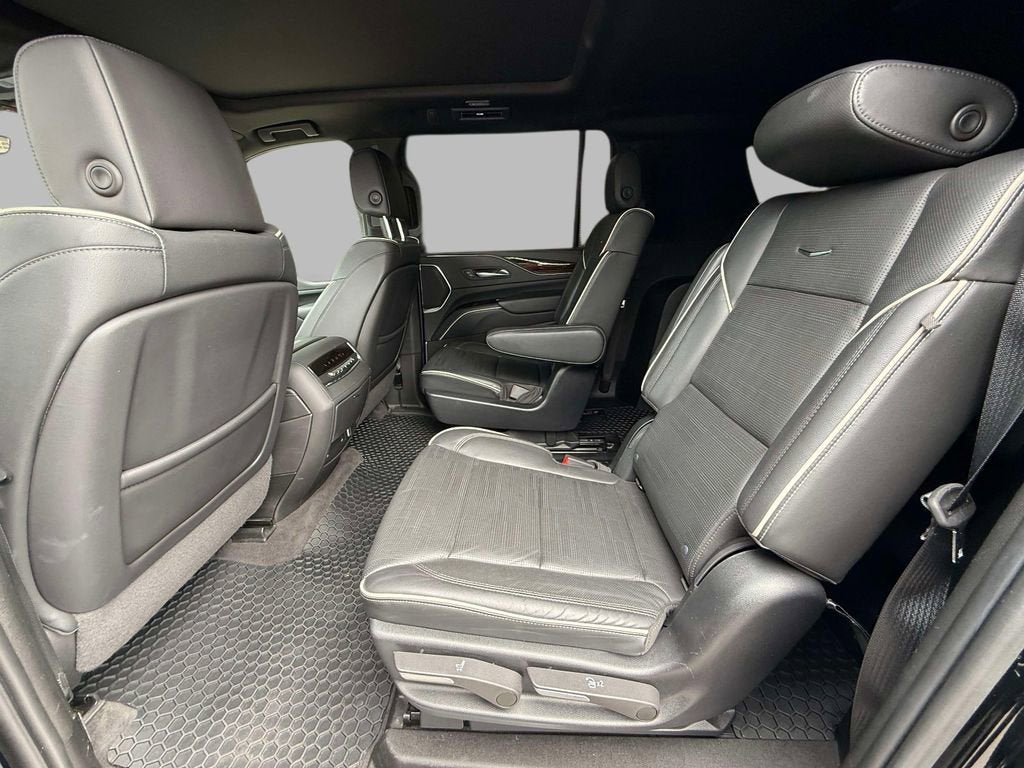 2023 Cadillac Escalade ESV Premium Luxury