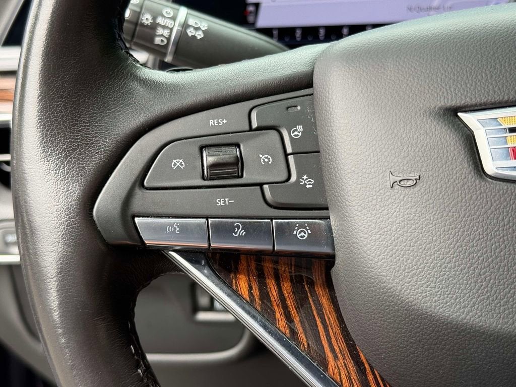 2023 Cadillac Escalade ESV Premium Luxury