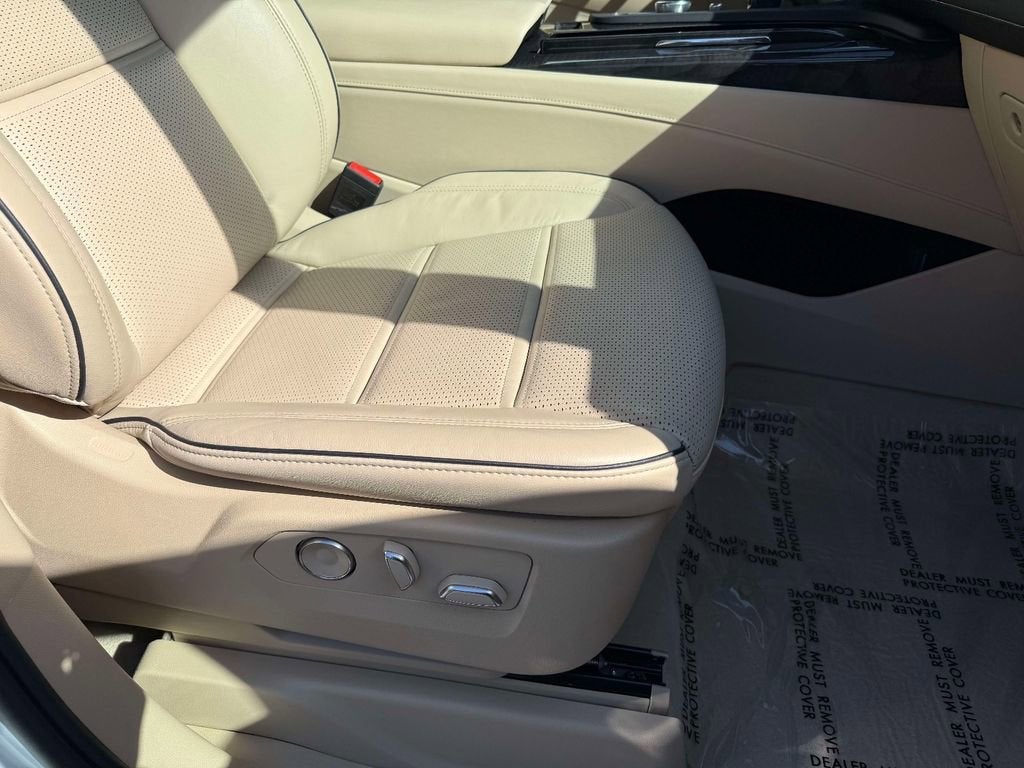 2024 Cadillac Escalade ESV Premium Luxury