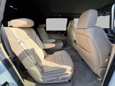 2024 Cadillac Escalade ESV Premium Luxury