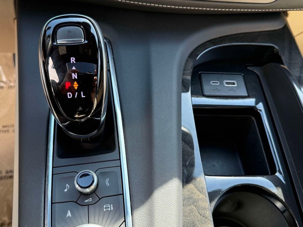 2024 Cadillac Escalade ESV Premium Luxury