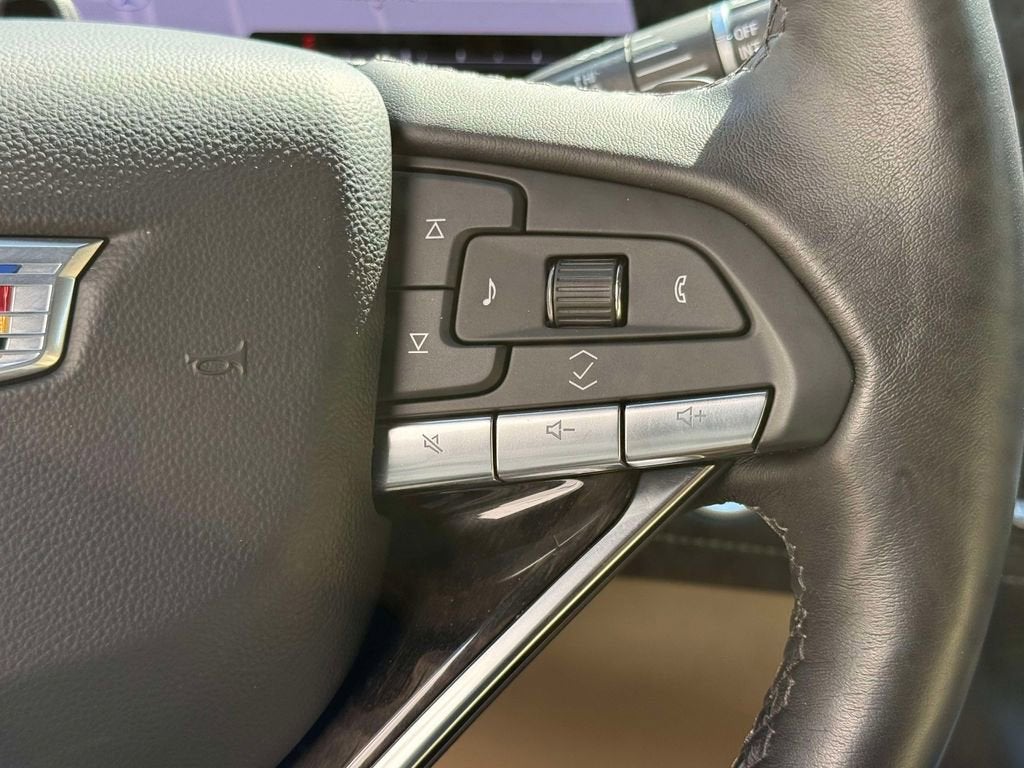 2024 Cadillac Escalade ESV Premium Luxury