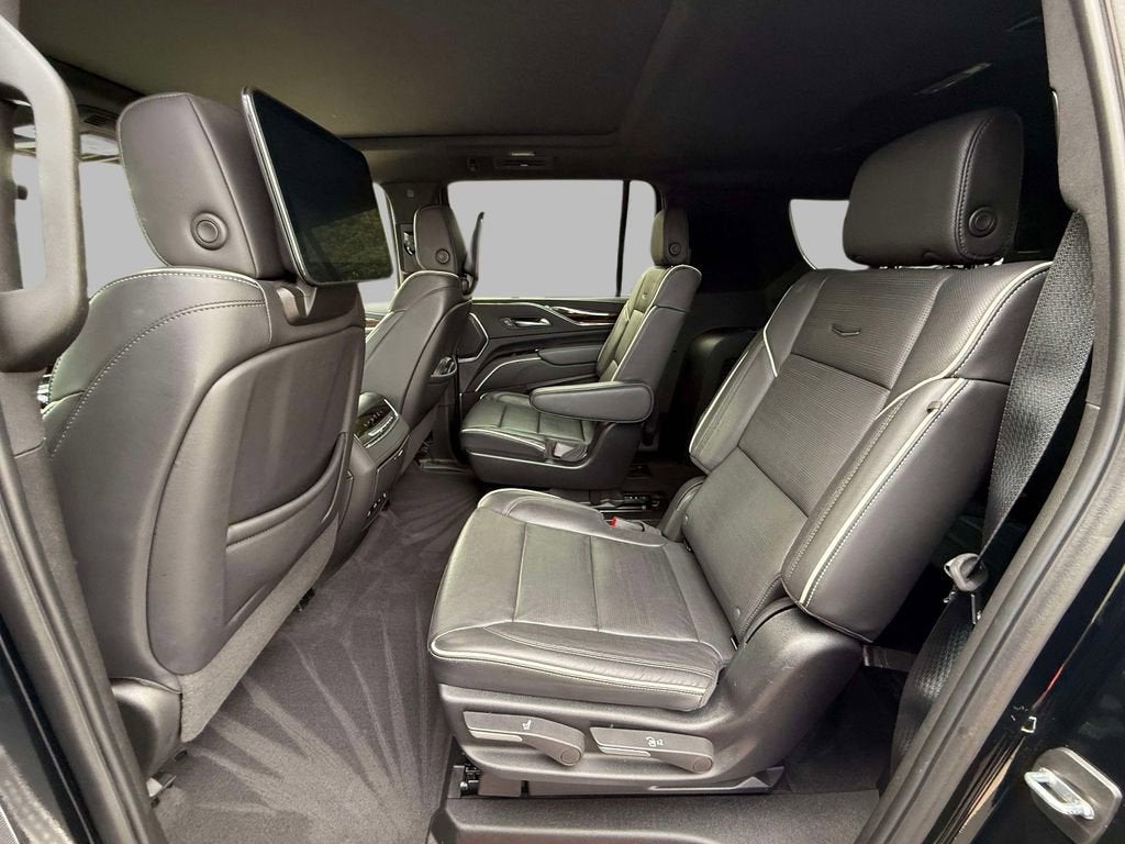 2024 Cadillac Escalade ESV Premium Luxury