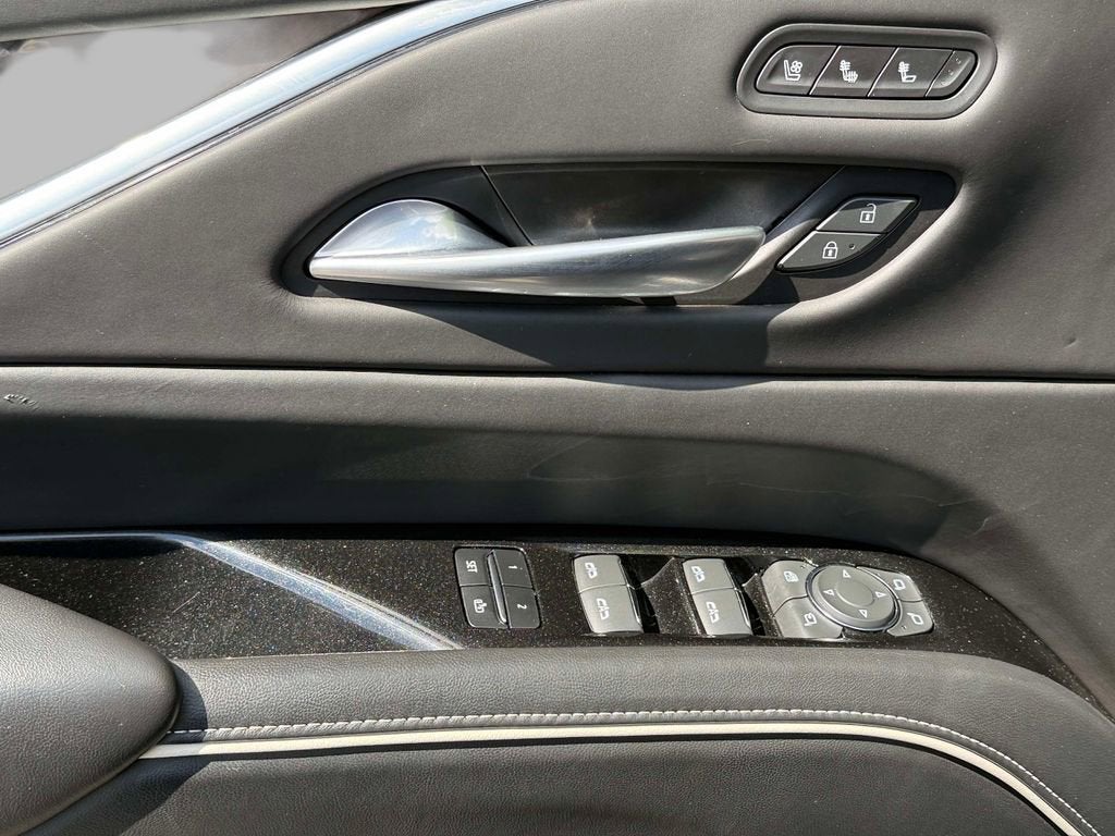 2021 Cadillac Escalade ESV Premium Luxury Platinum