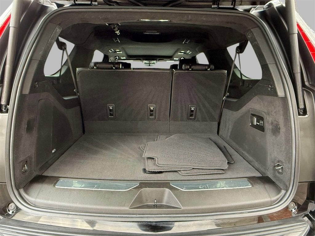 2022 Cadillac Escalade ESV Premium Luxury Platinum