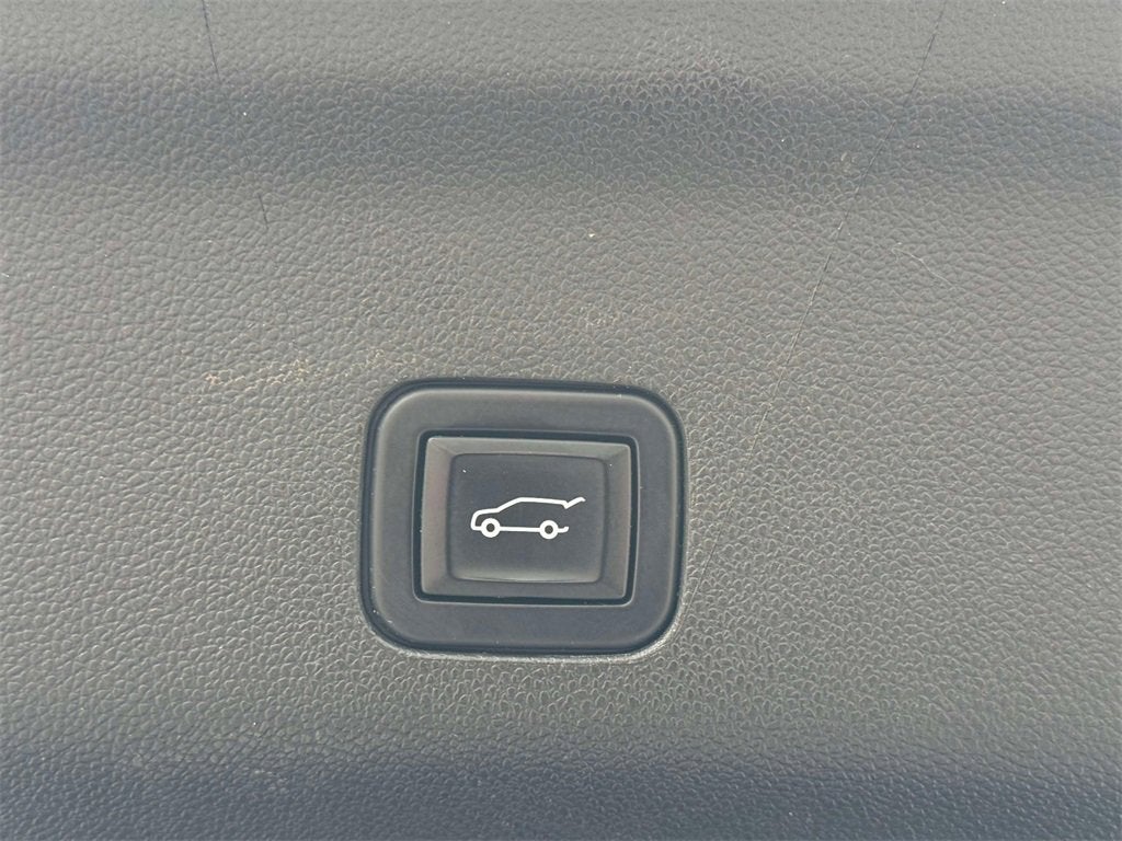 2022 Cadillac Escalade ESV Premium Luxury Platinum