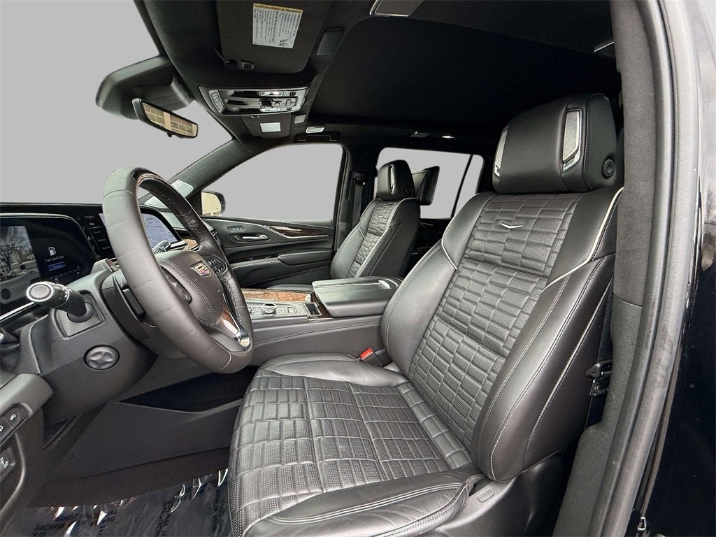 2022 Cadillac Escalade ESV Premium Luxury Platinum