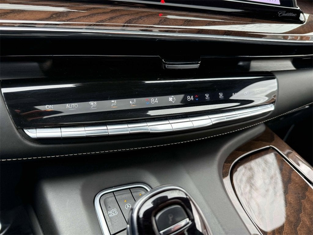 2022 Cadillac Escalade ESV Premium Luxury Platinum