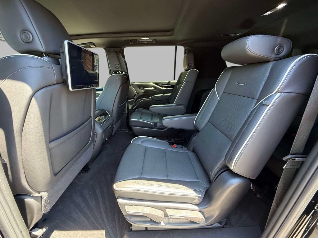 2024 Cadillac Escalade ESV Sport