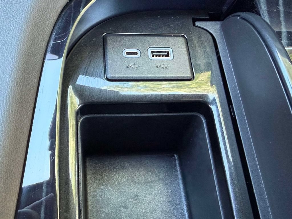 2024 Cadillac Escalade ESV Sport