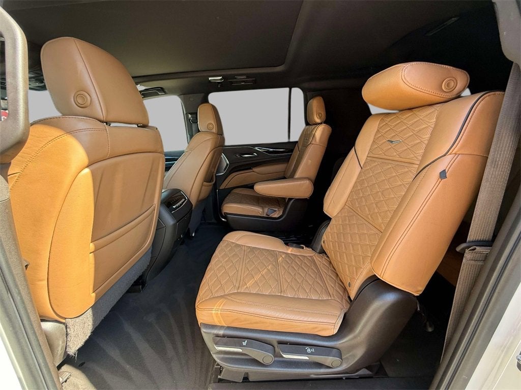 2022 Cadillac Escalade ESV Sport