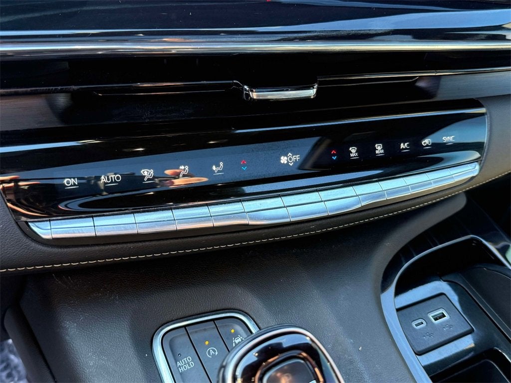 2024 Cadillac Escalade ESV Sport