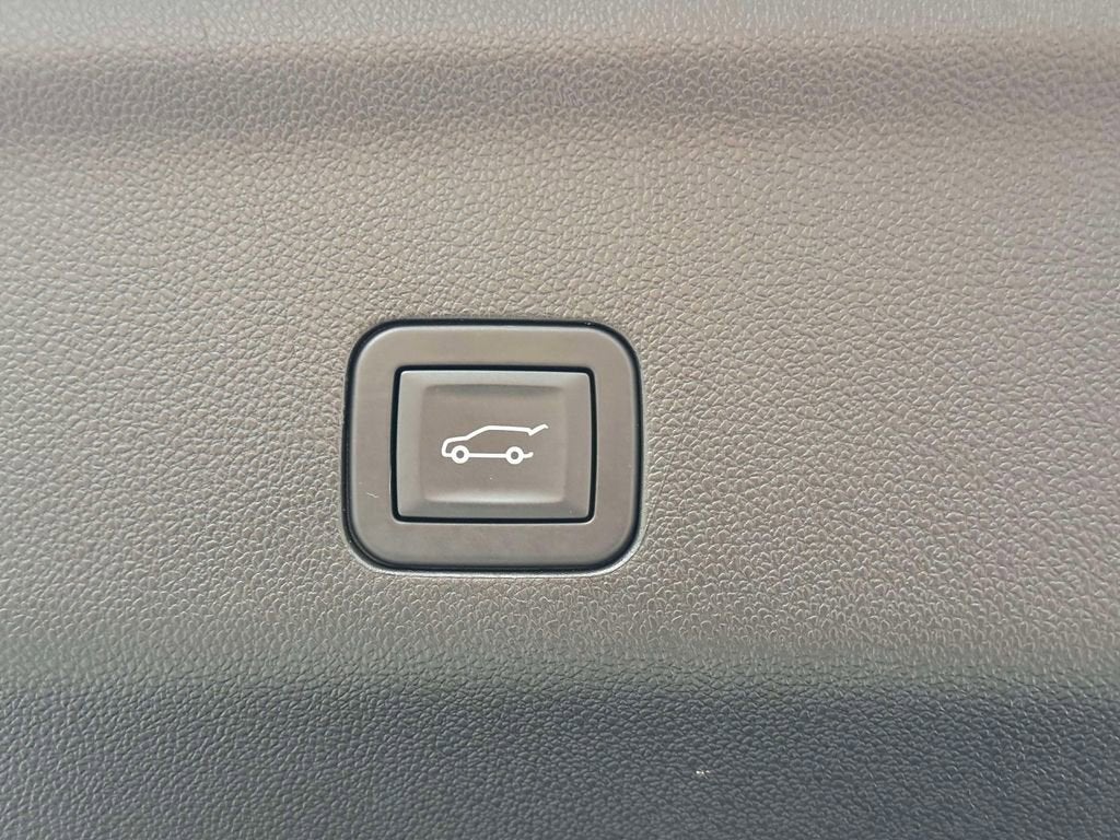 2024 Cadillac Escalade ESV Sport