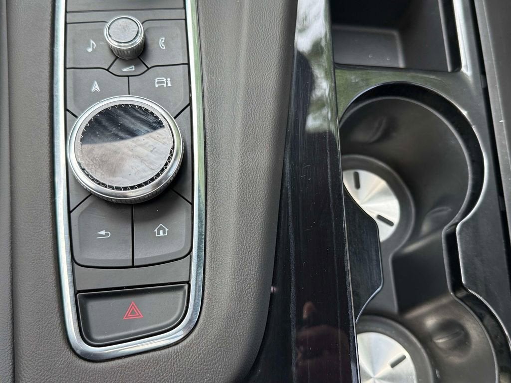 2024 Cadillac Escalade ESV Sport