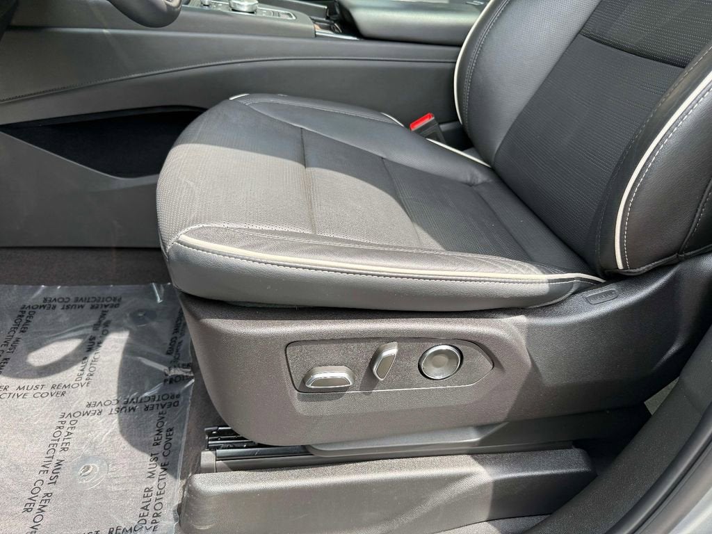 2024 Cadillac Escalade ESV Sport