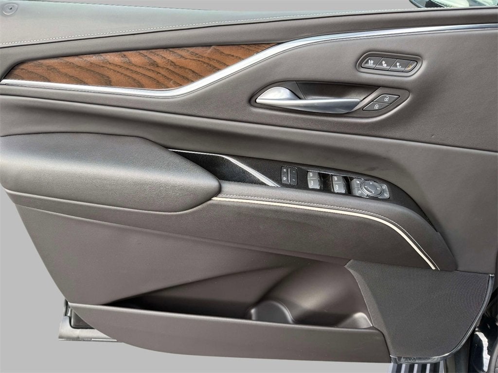 2024 Cadillac Escalade ESV Sport Platinum