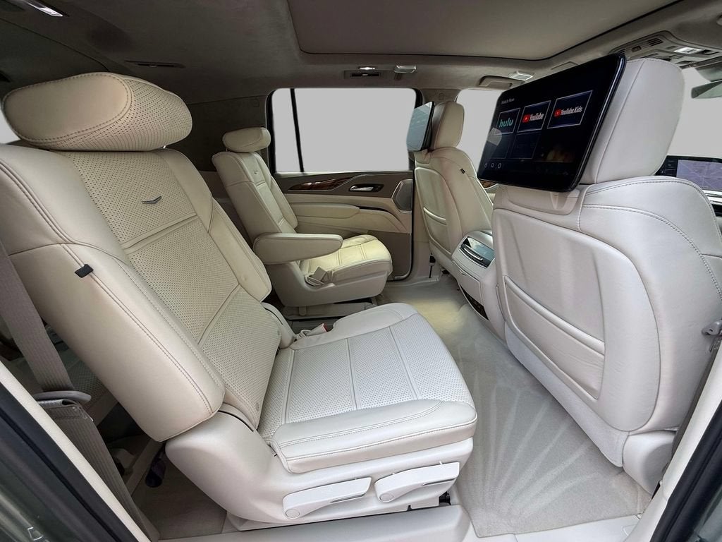2024 Cadillac Escalade ESV Sport Platinum