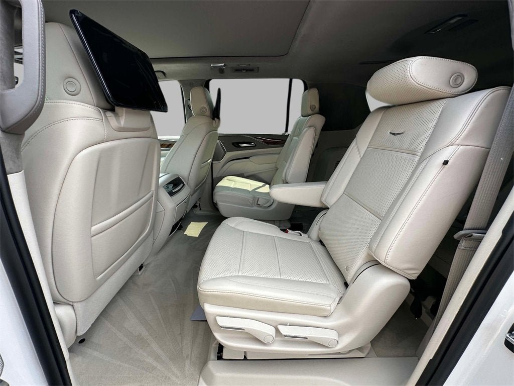 2024 Cadillac Escalade ESV Sport Platinum