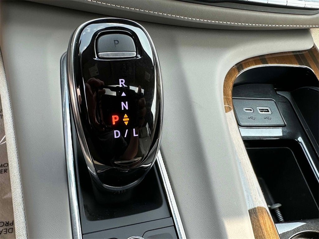 2024 Cadillac Escalade ESV Sport Platinum