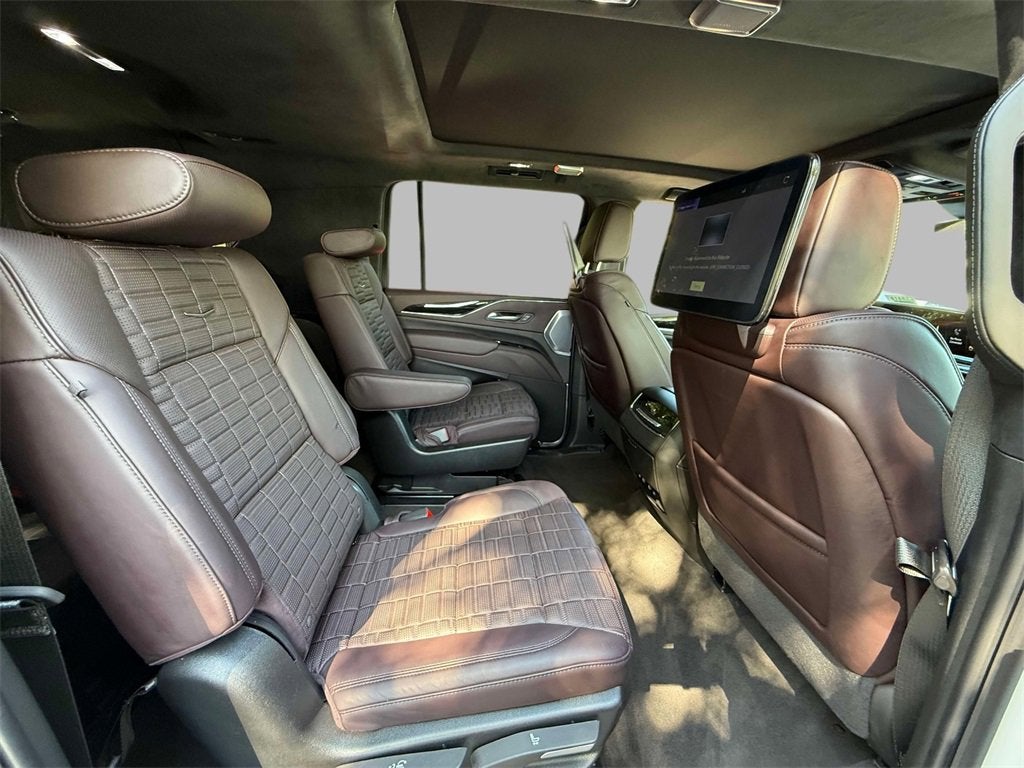 2024 Cadillac Escalade ESV Sport Platinum