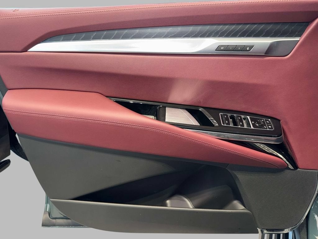 2026 Cadillac Escalade Luxury