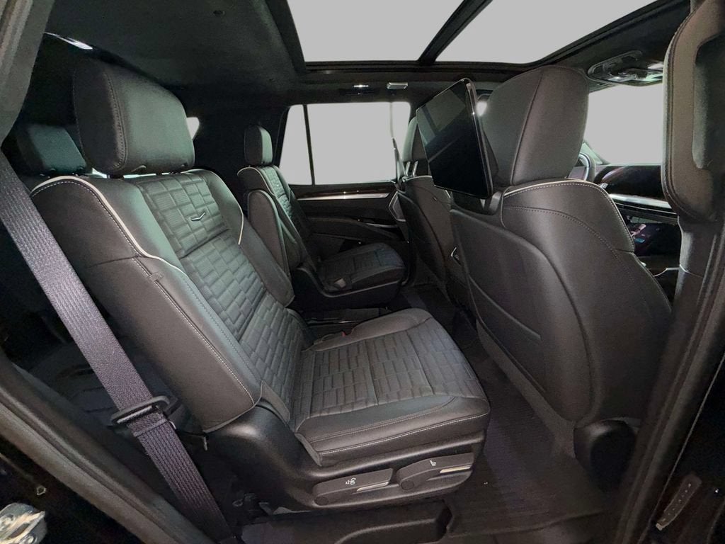 2026 Cadillac Escalade Platinum Sport