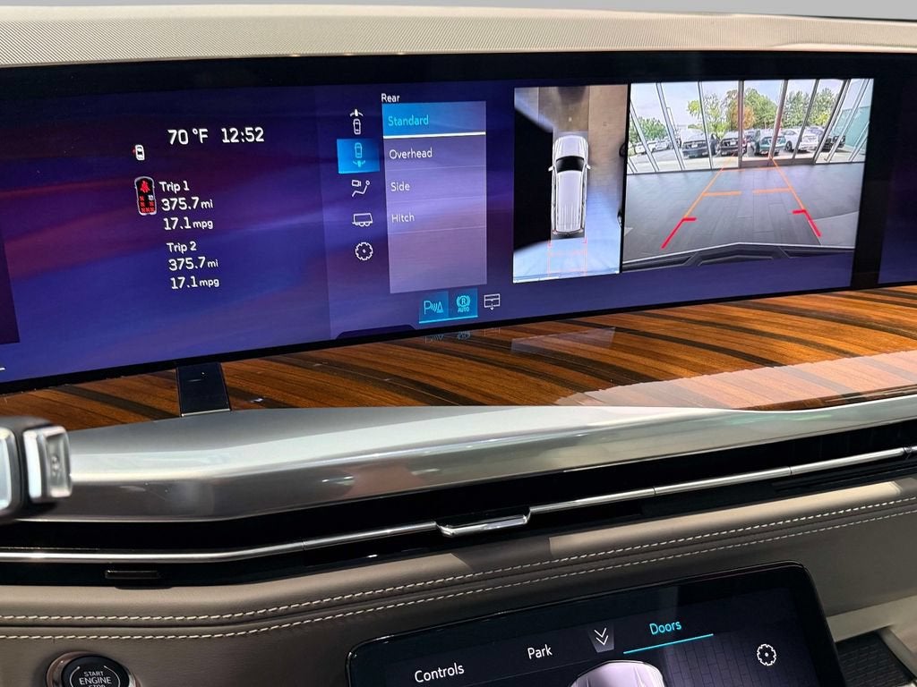 2026 Cadillac Escalade Platinum Sport