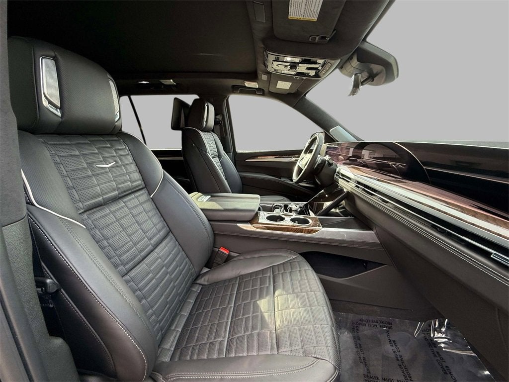 2025 Cadillac Escalade Sport Platinum