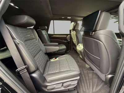 2025 Cadillac Escalade Sport Platinum