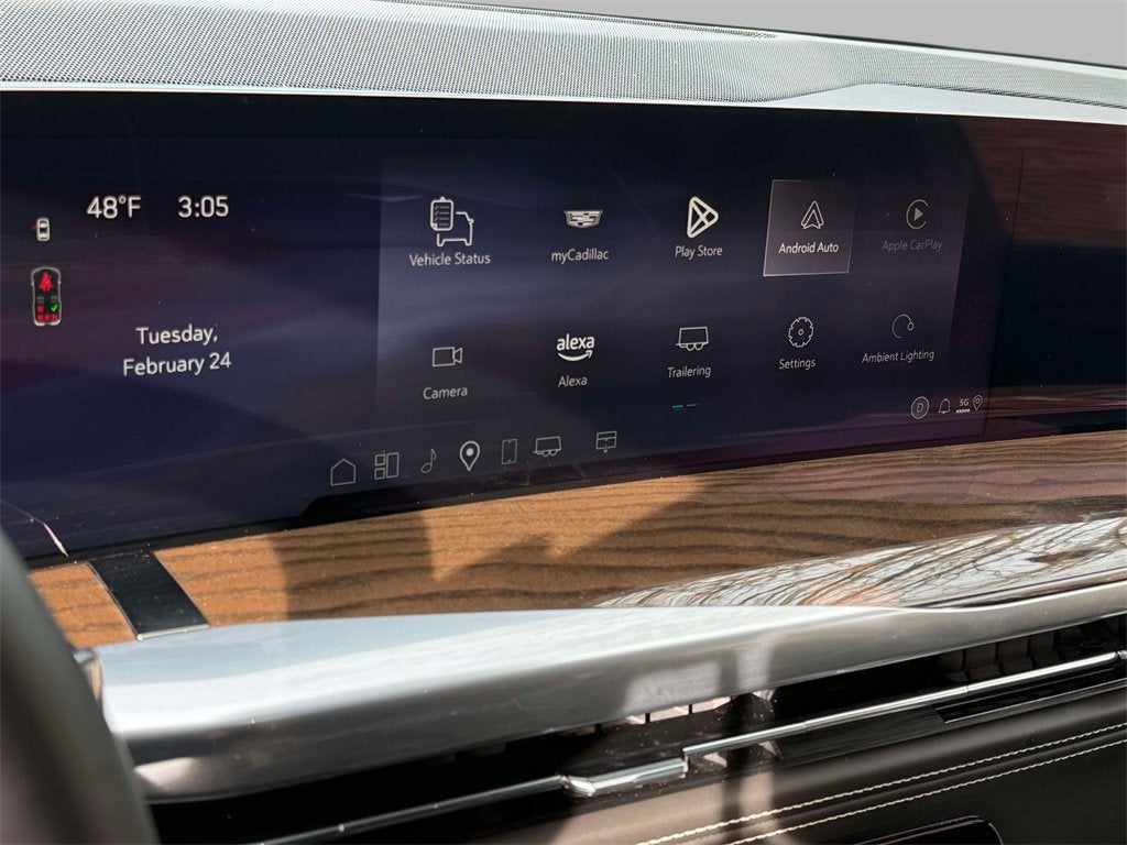 2025 Cadillac Escalade Sport Platinum