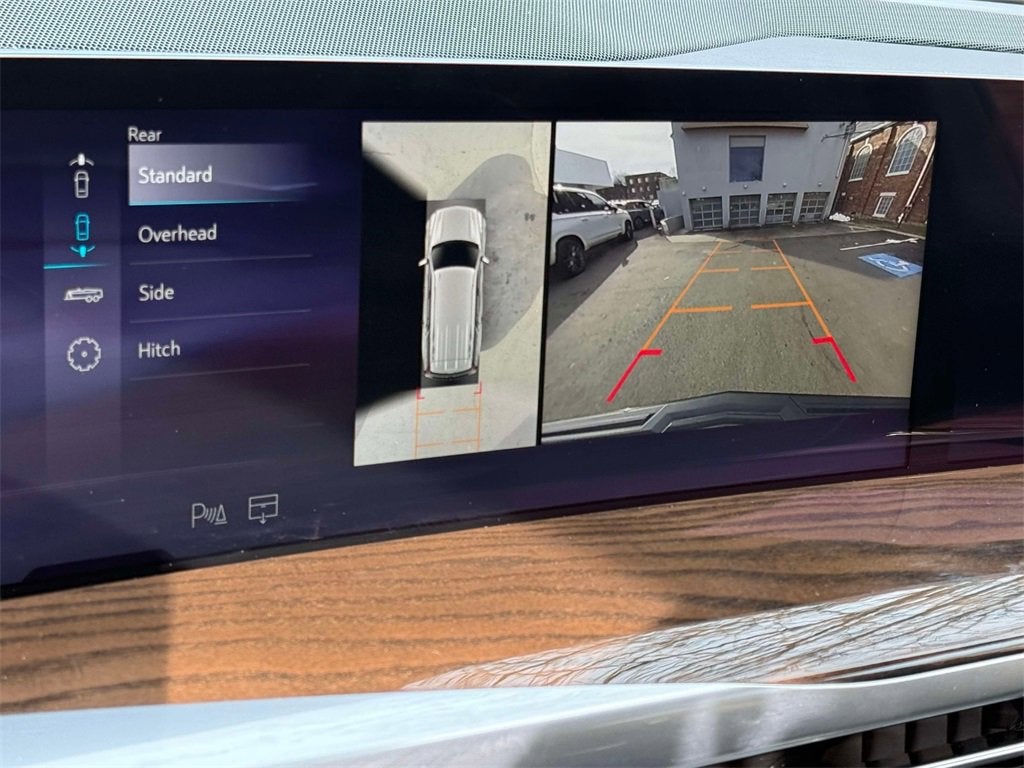 2025 Cadillac Escalade Sport Platinum